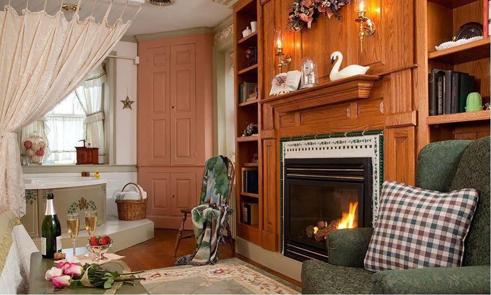 Bed & Breakfast Country Hearth 2*